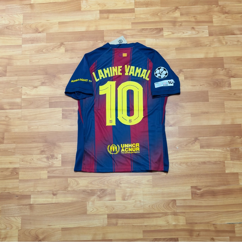 Lamine Yamal #10 Barcelona Home Jersey 25/26 Fan Version Size Medium